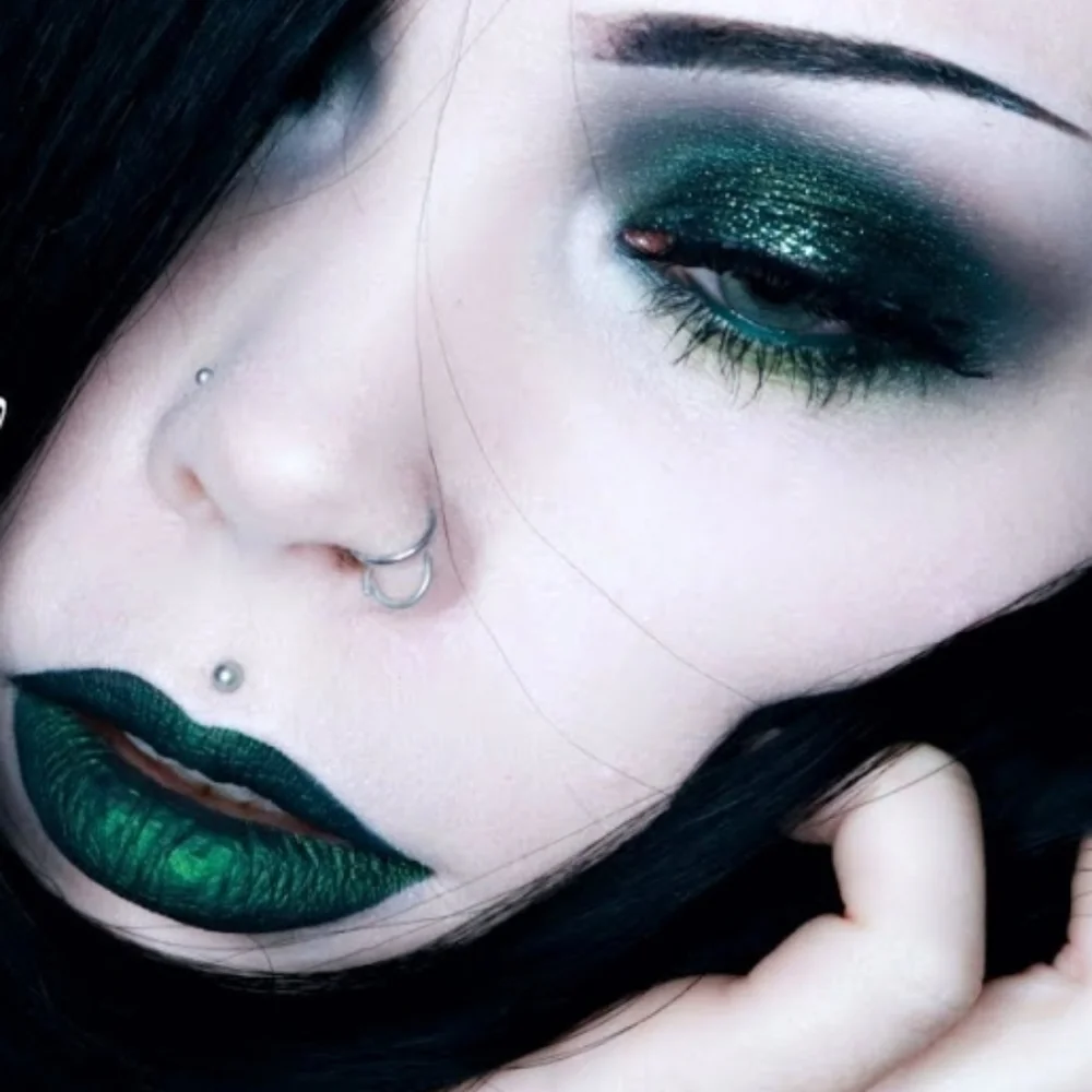 ❇️MARTIAN Black 🌑 Moon Cosmic Liquid Eyeshadow NWT